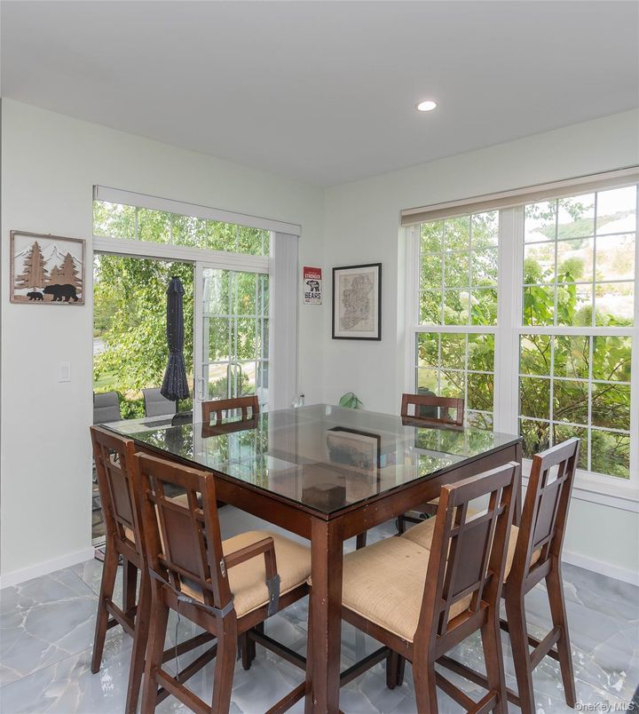 Dining room, Interior, Marble, Recessed Lighting