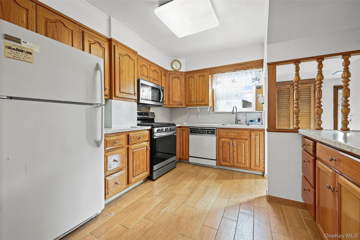 Interior, Kitchen, Wood Texture Flooring