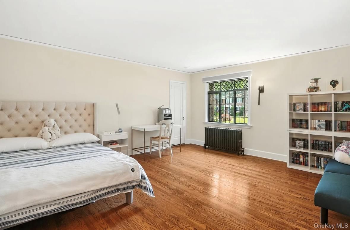 Bedroom, Home Office, Interior, Wood Texture Flooring