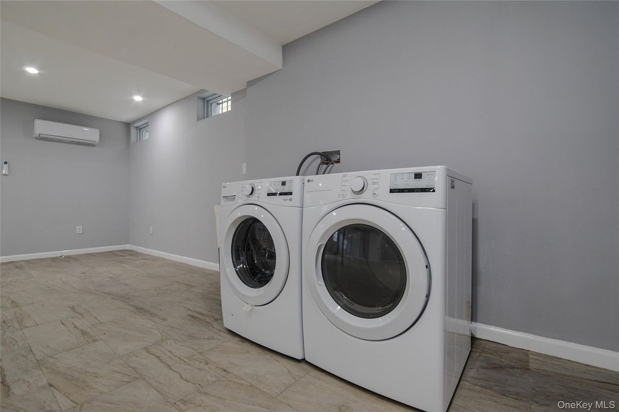 Interior, Recessed Lighting, Washer