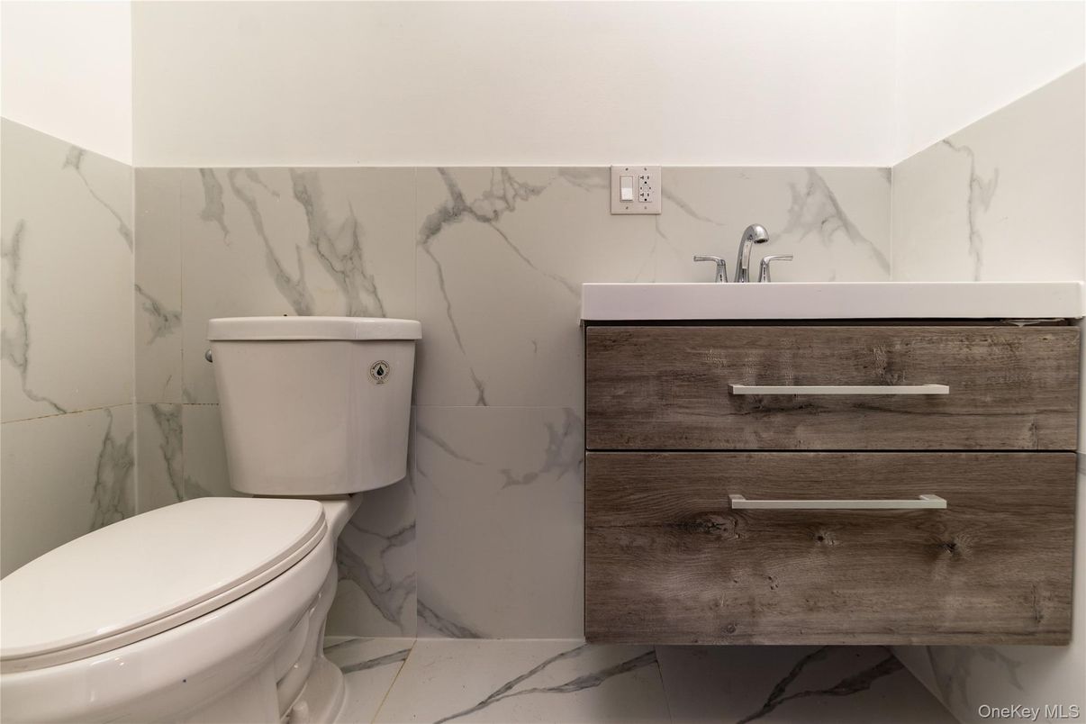 Bathroom, Interior, Marble Walls