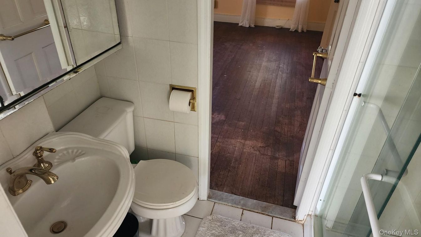 Bathroom, Interior, Wood Texture Flooring