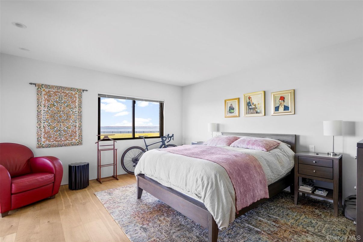 Bedroom, Interior, Water, Wood Texture Flooring