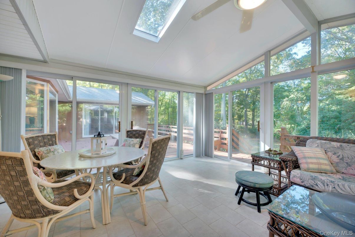 Dining room, Interior, Sun Room