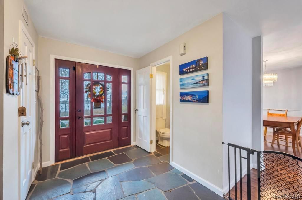 Chandelier, Dining room, Interior