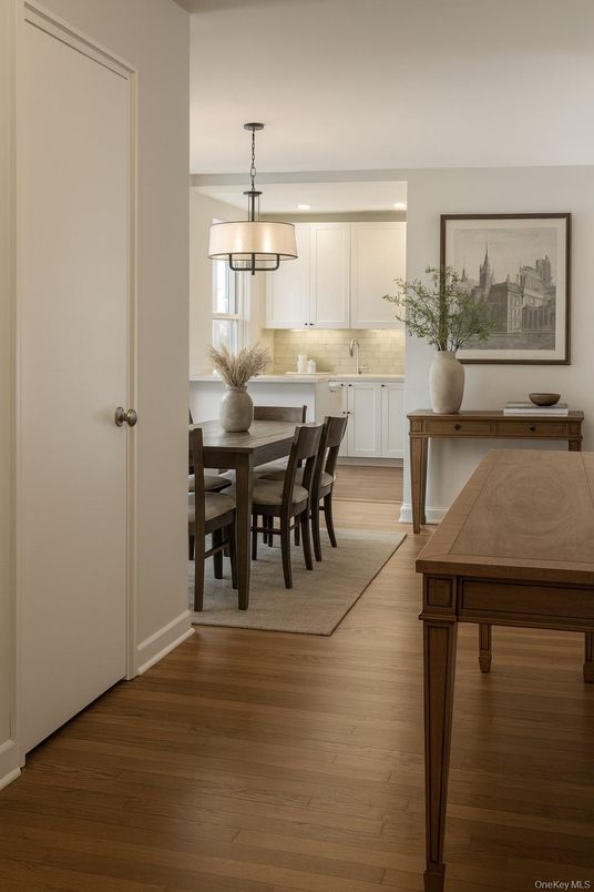 Chandelier, Dining room, Interior, Pendant Lights, Wood Texture Flooring