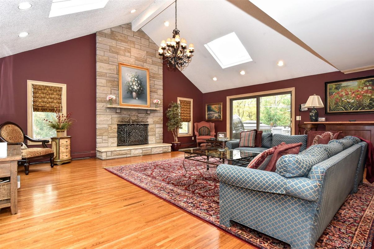 DE Listing image placeholder