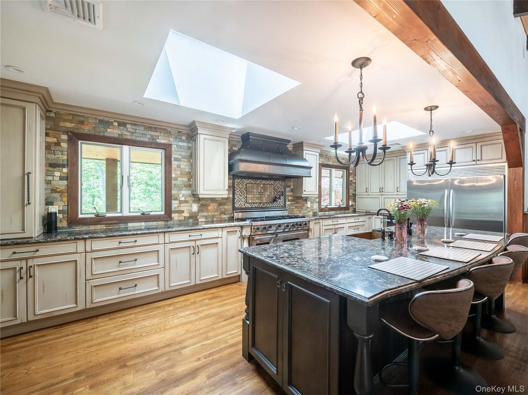 Chandelier, Interior, Kitchen, Stainless Steel Appliances, Stone Walls, Wooden Beams, Wood Texture Flooring