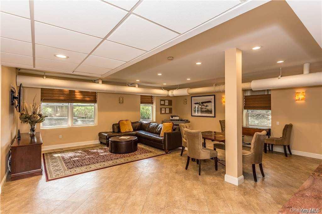 Dining room, Interior, Living room, Recessed Lighting