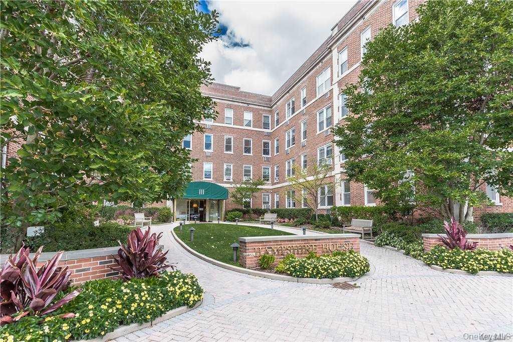 Exterior, Facade, Brick Facade, Condo Building