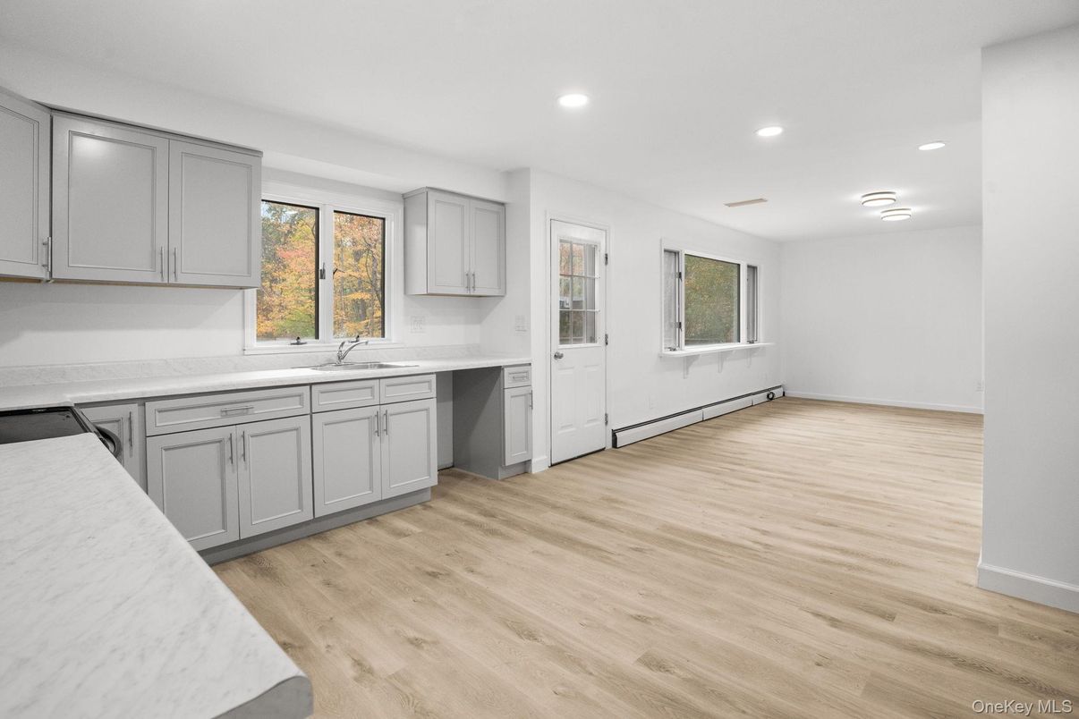 Interior, Kitchen, Recessed Lighting, Wood Texture Flooring
