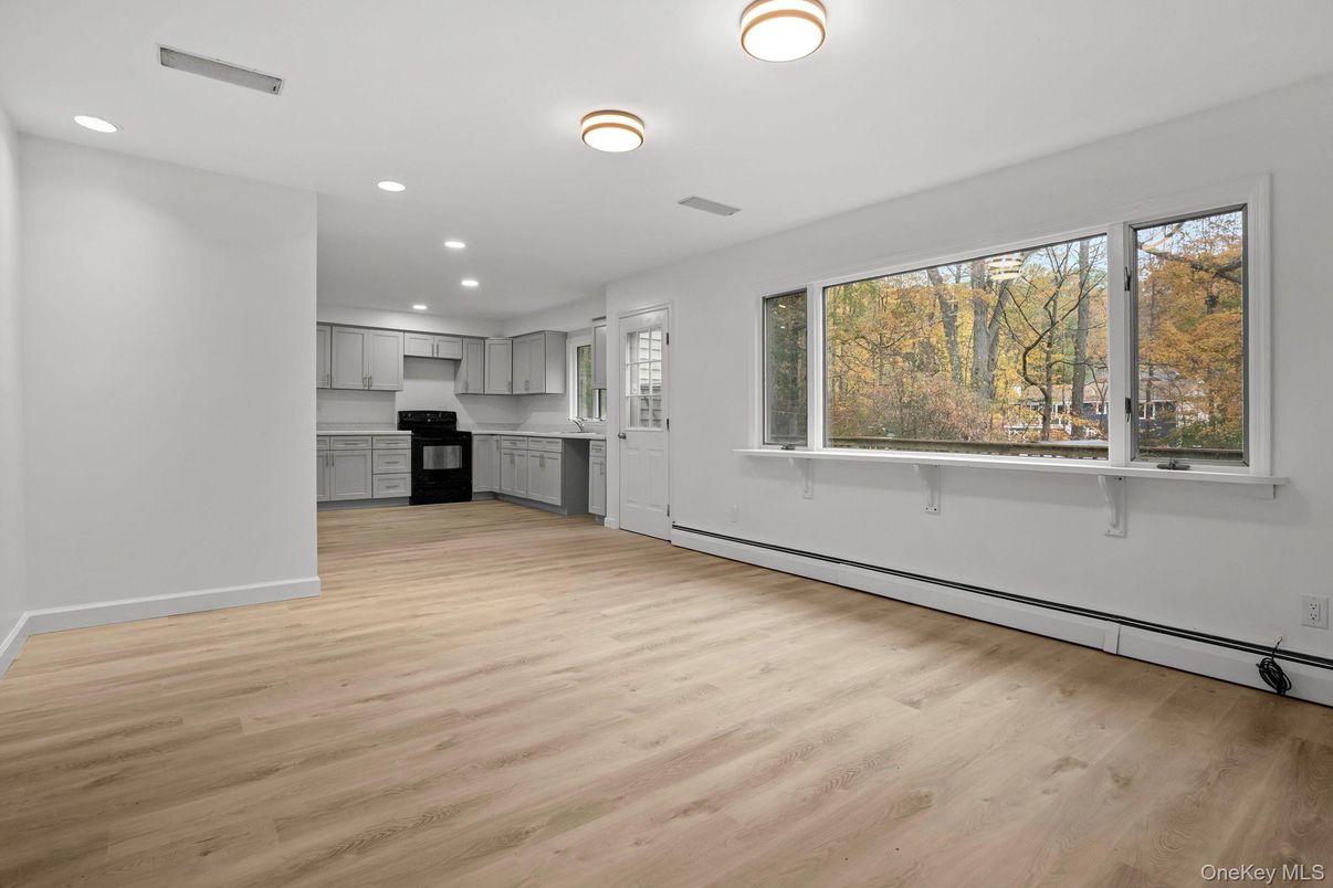 Interior, Kitchen, Recessed Lighting, Wood Texture Flooring