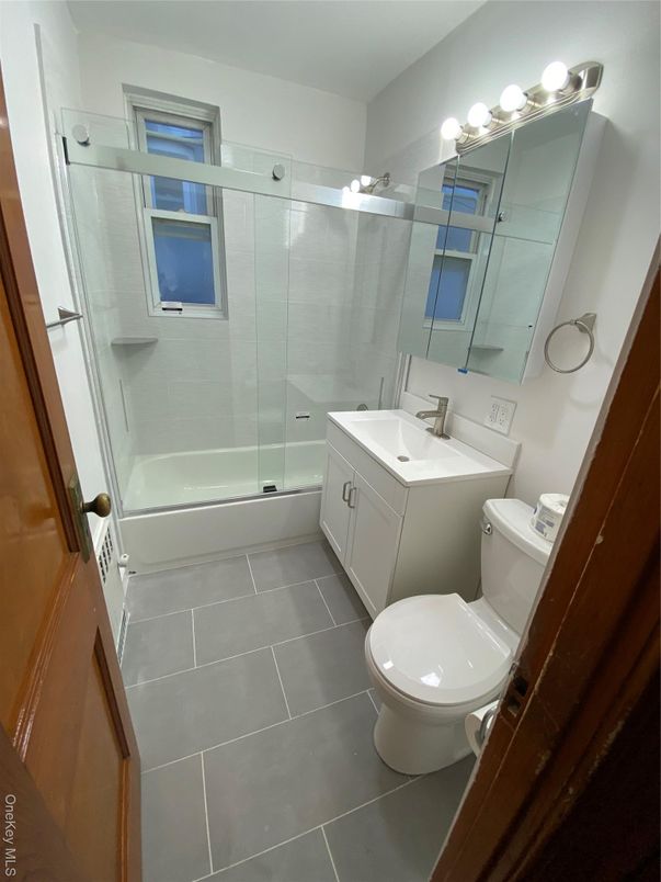 Bathroom, Dual Sink Vanities, Glass Shower, Interior