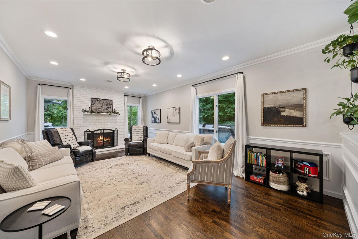 Fireplace, Interior, Living room, Recessed Lighting, Wood Texture Flooring