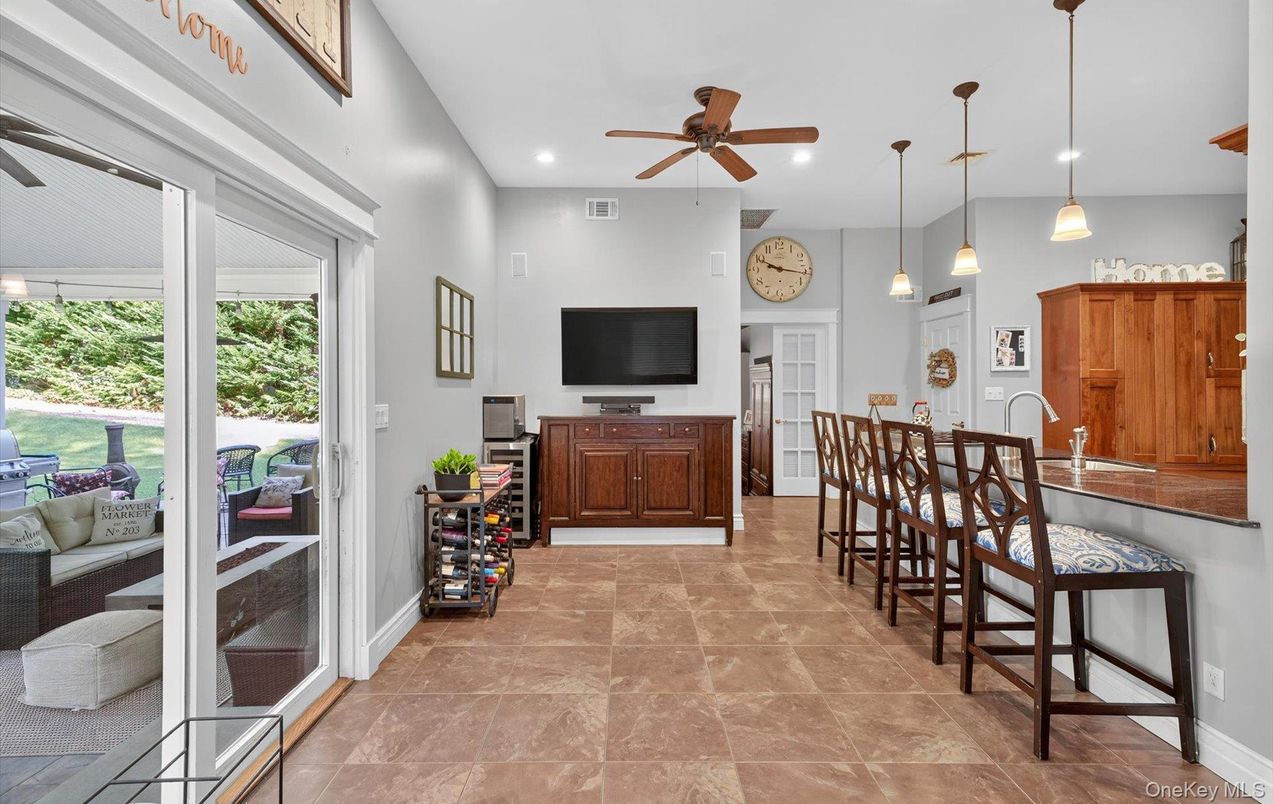 Interior, Kitchen, Pendant Lights, Recessed Lighting