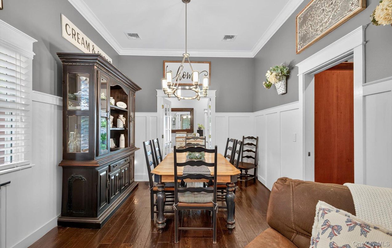 Chandelier, Dining room, Interior, Pendant Lights, Wood Texture Flooring