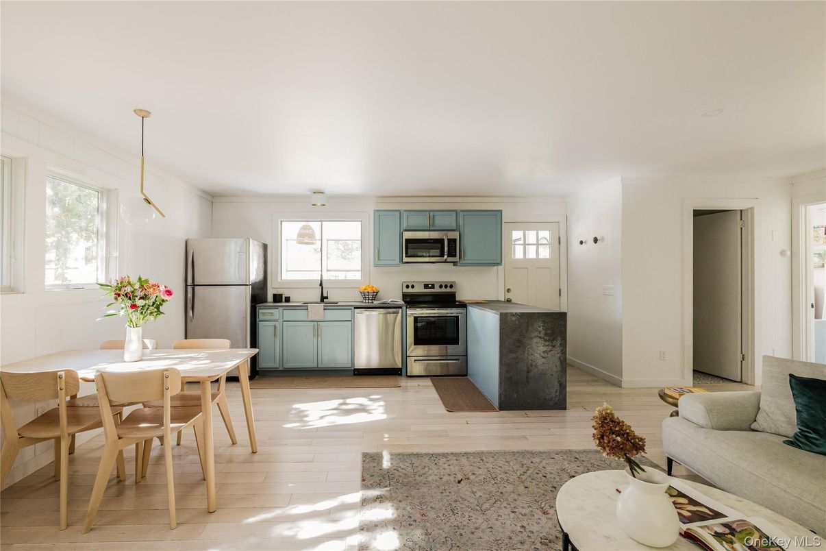 Dining room, Interior, Kitchen, Living room, Pendant Lights, Stainless Steel Appliances, Wood Texture Flooring