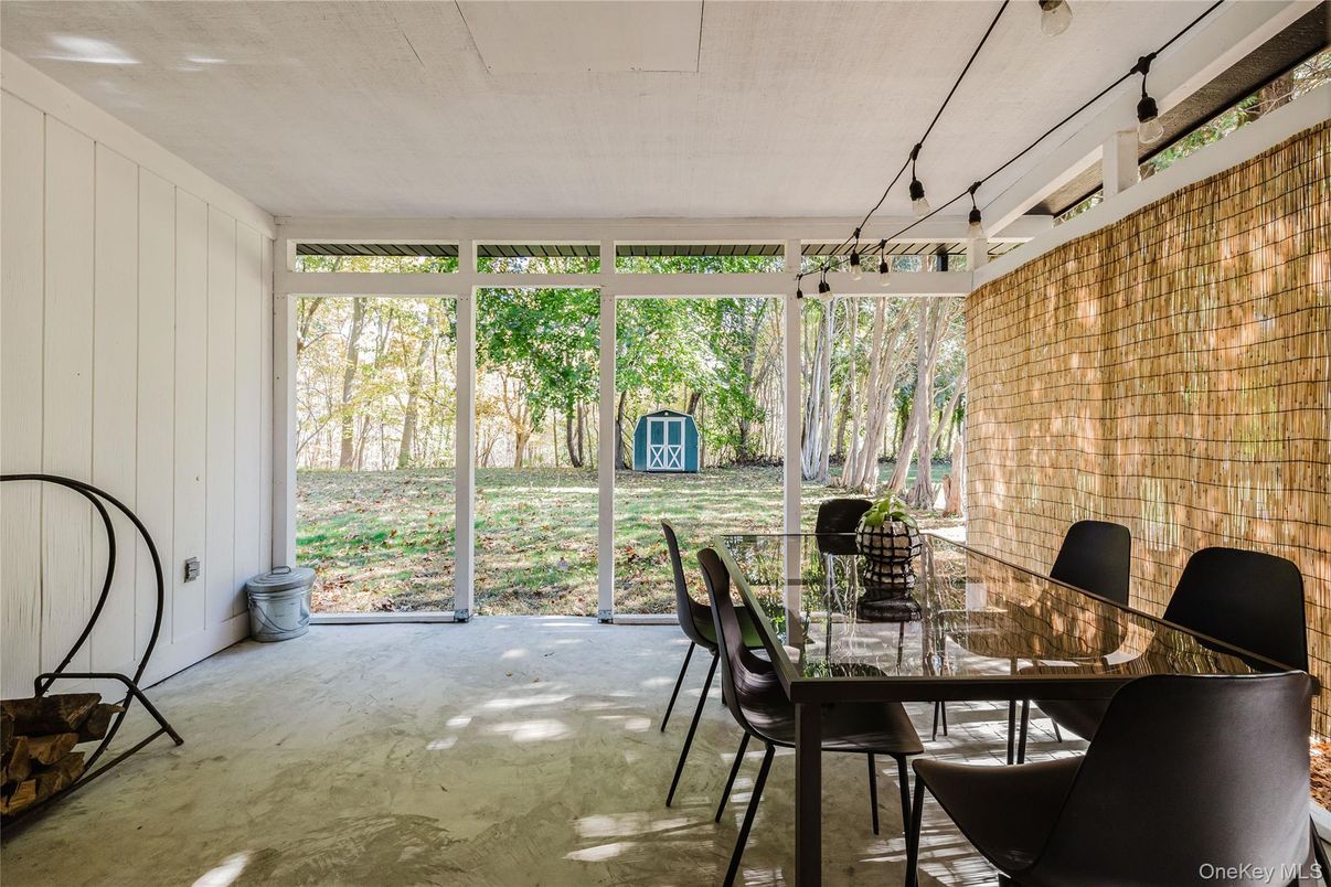 Dining room, Interior, Sun Room