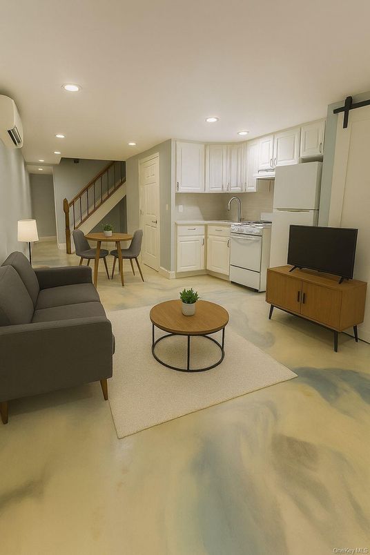 Dining room, Interior, Kitchen, Living room, Recessed Lighting