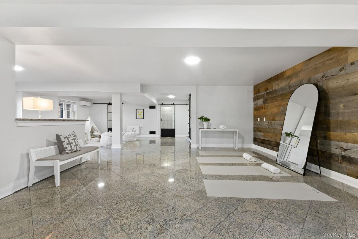 Interior, Recessed Lighting, Wooden Walls