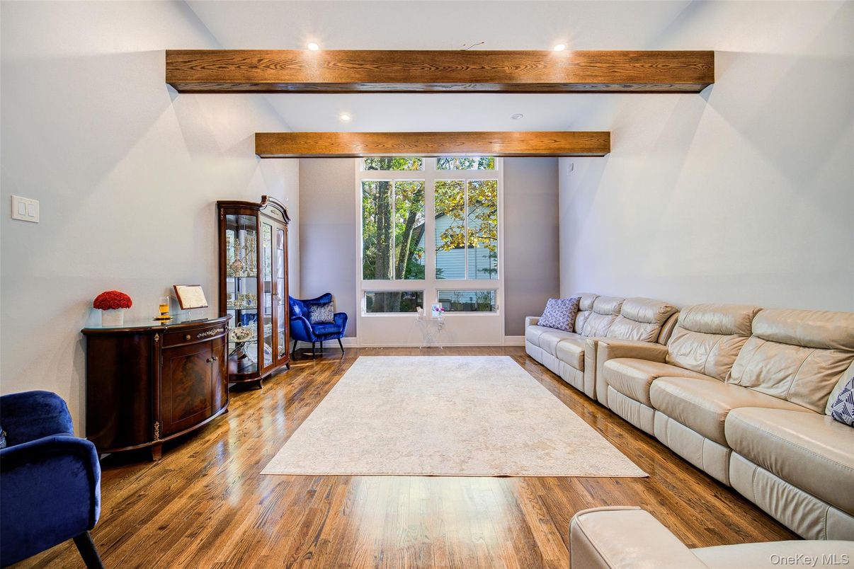 Interior, Living room, Recessed Lighting, Wooden Beams, Wood Texture Flooring