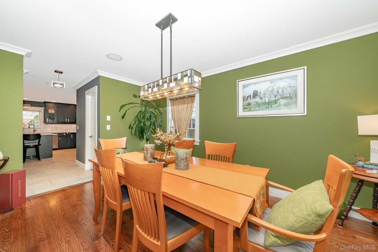 Chandelier, Dining room, Interior, Kitchen, Pendant Lights, Wood Texture Flooring