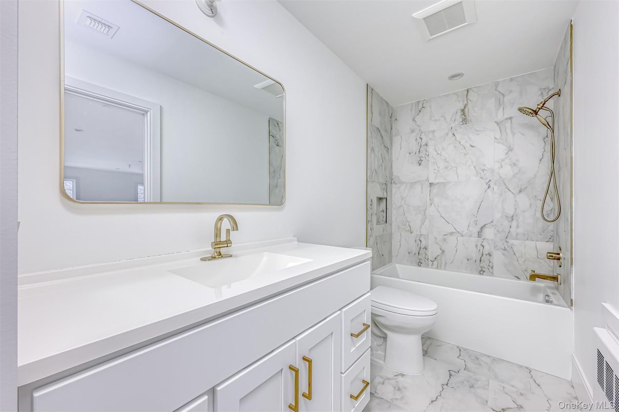 Bathroom, Interior, Marble, Marble Walls