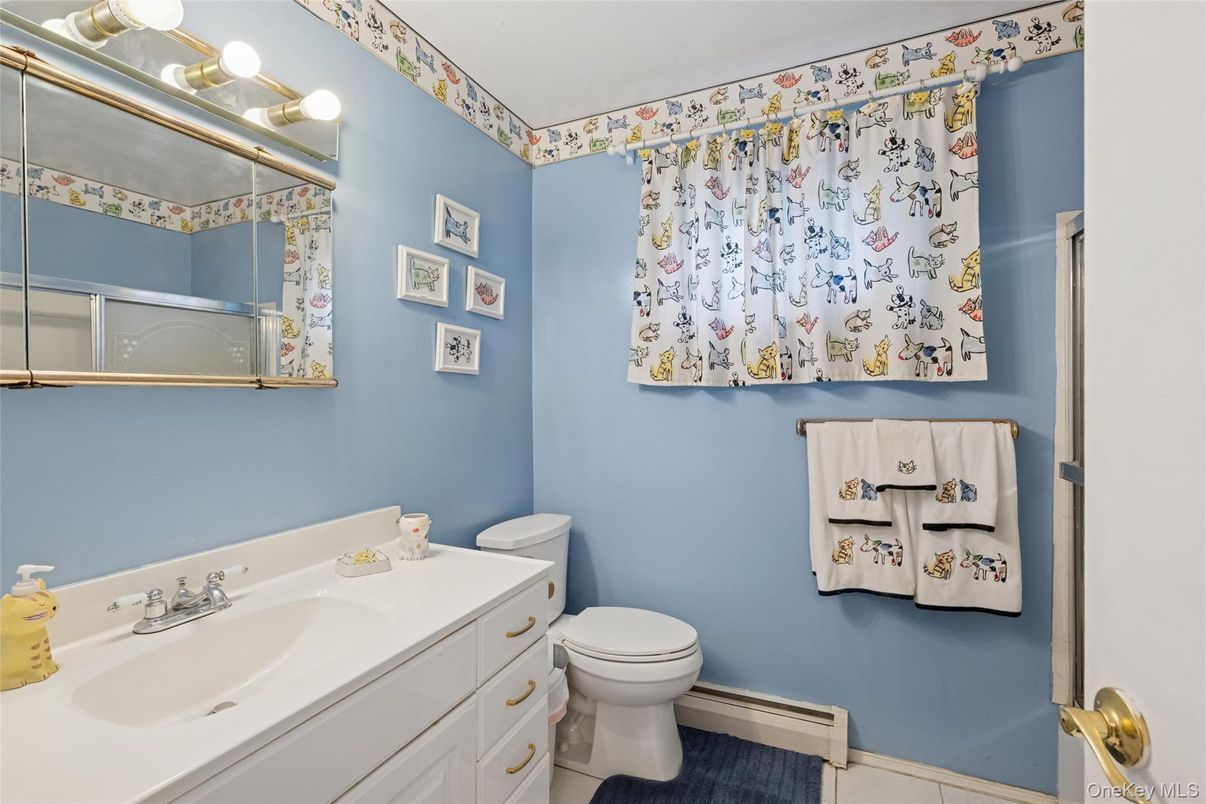 Bathroom, Interior
