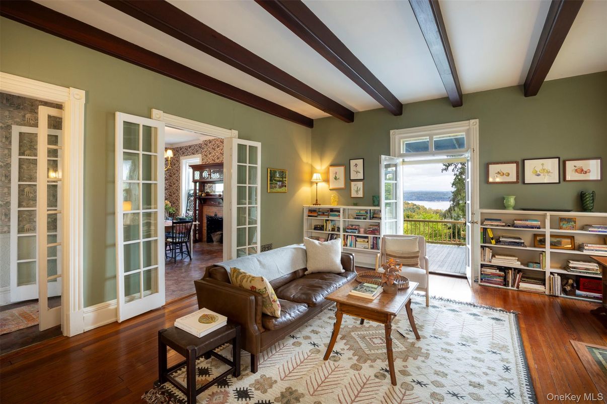 Interior, Living room, Water, Wooden Beams, Wood Texture Flooring