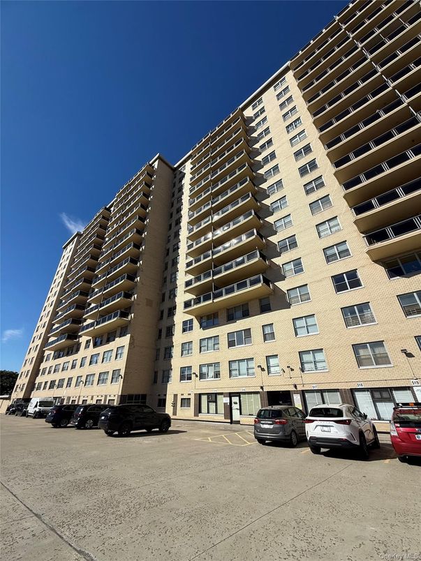 Exterior, Facade, Condo Building