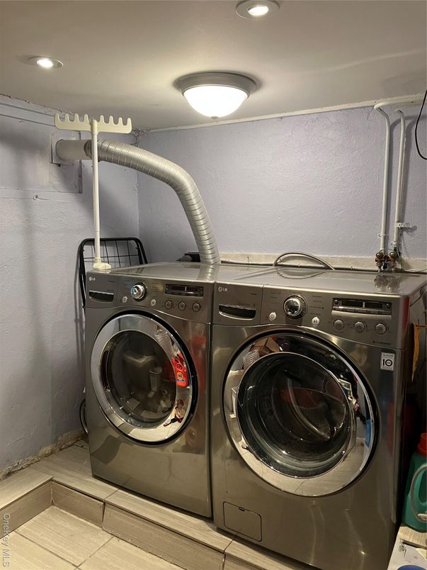 Interior, Recessed Lighting, Washer