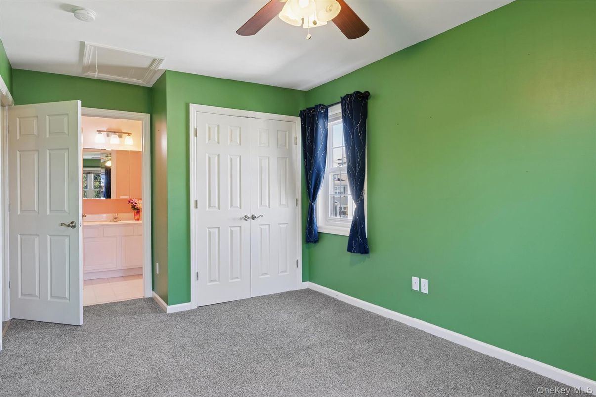 Bathroom, Empty room, Interior