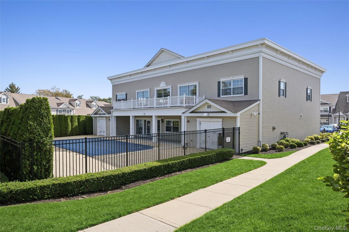 Backyard, Exterior, Facade, Farmhouse