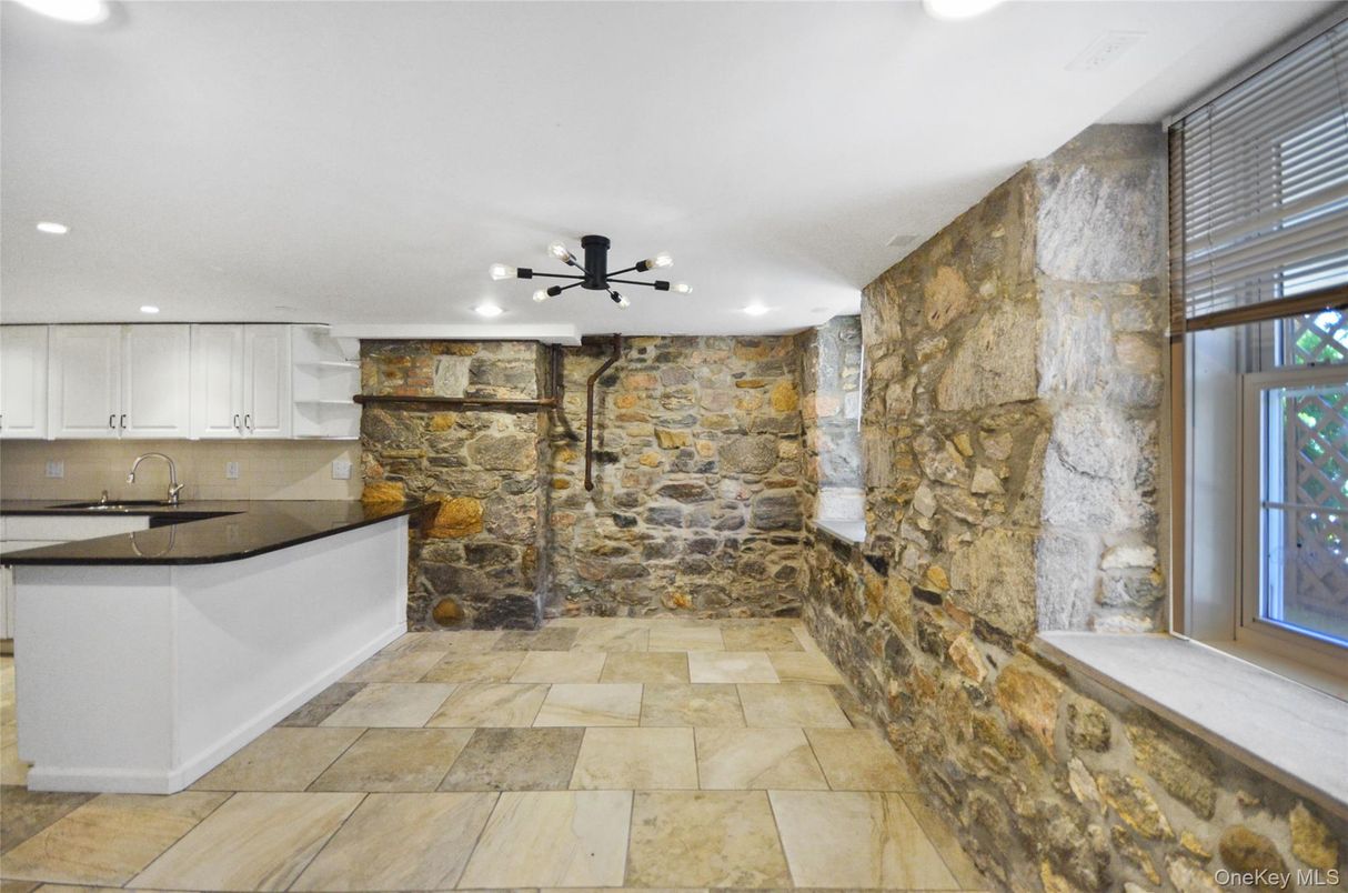 Interior, Kitchen, Recessed Lighting, Stone Walls
