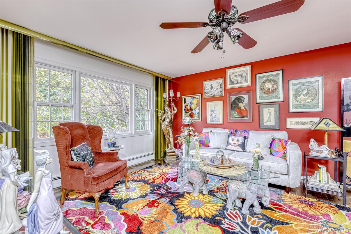 Interior, Living room