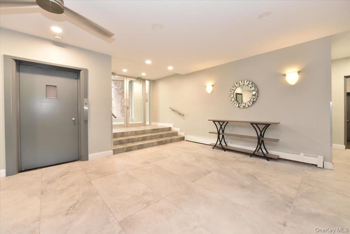 Elevator, Interior, Recessed Lighting