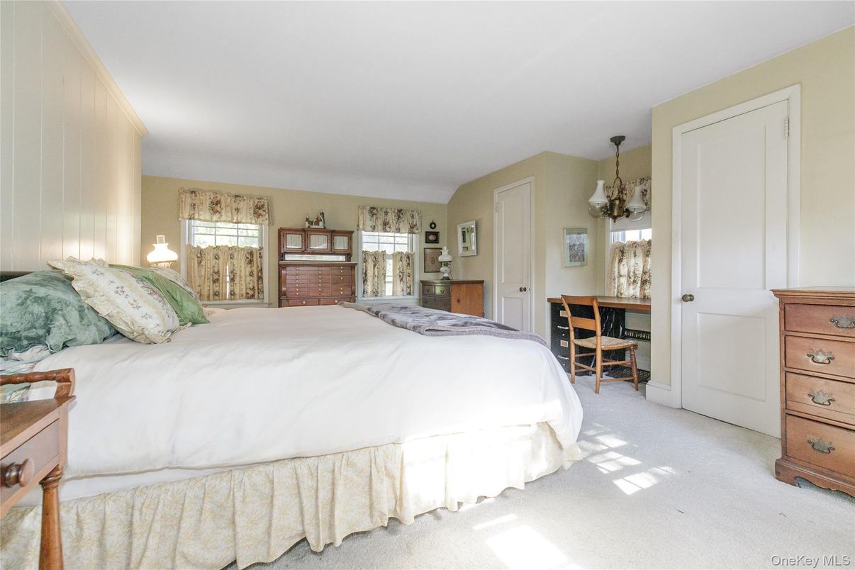 Bedroom, Chandelier, Interior