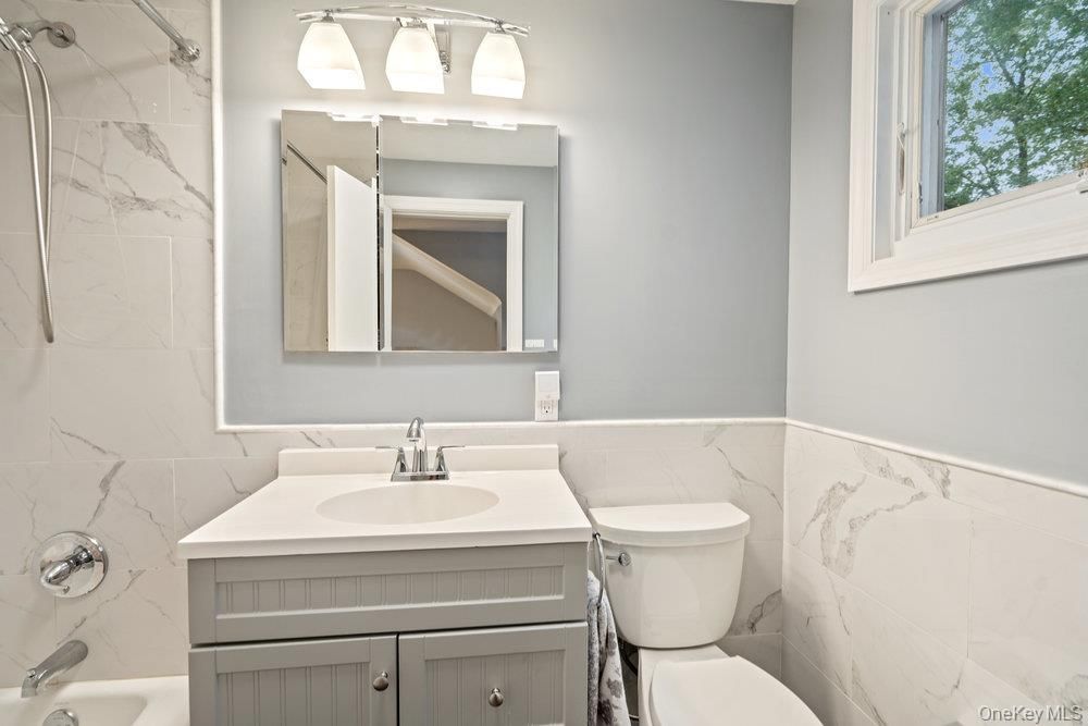 Bathroom, Interior, Marble Walls