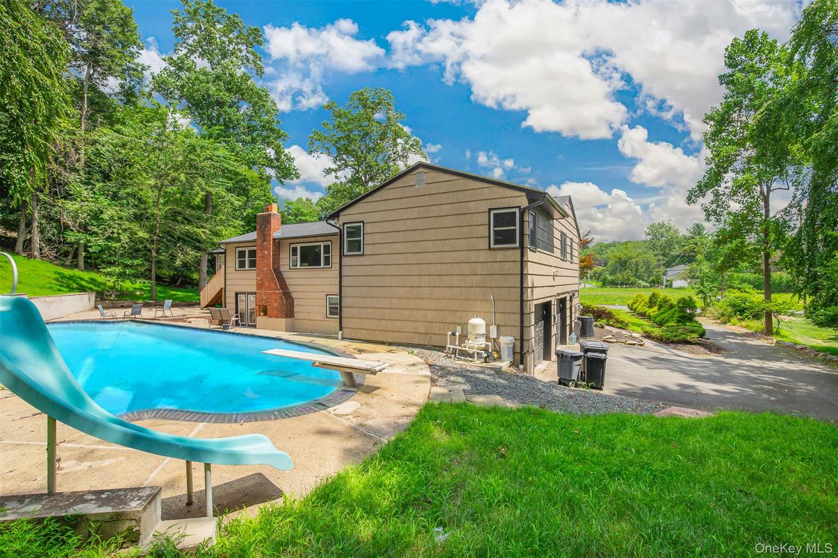 Backyard, Exterior, Pool