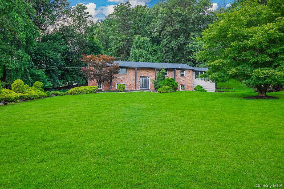 Backyard, Exterior, Facade, Brick Facade, None