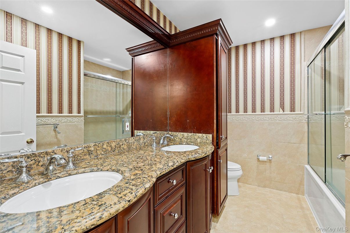 Bathroom, Dual Sink Vanities, Glass Shower, Interior, Recessed Lighting