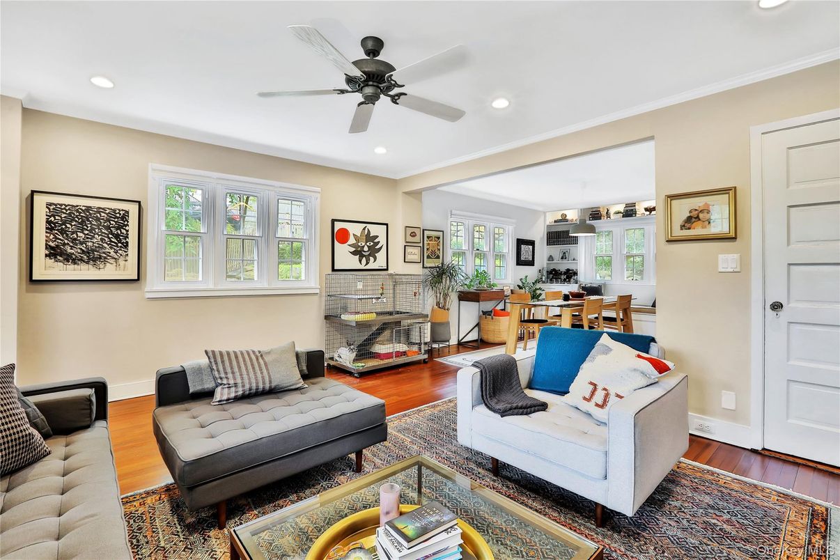 Dining room, Interior, Living room, Recessed Lighting, Wood Texture Flooring