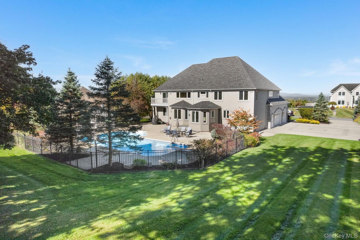 Backyard, Exterior, Pool