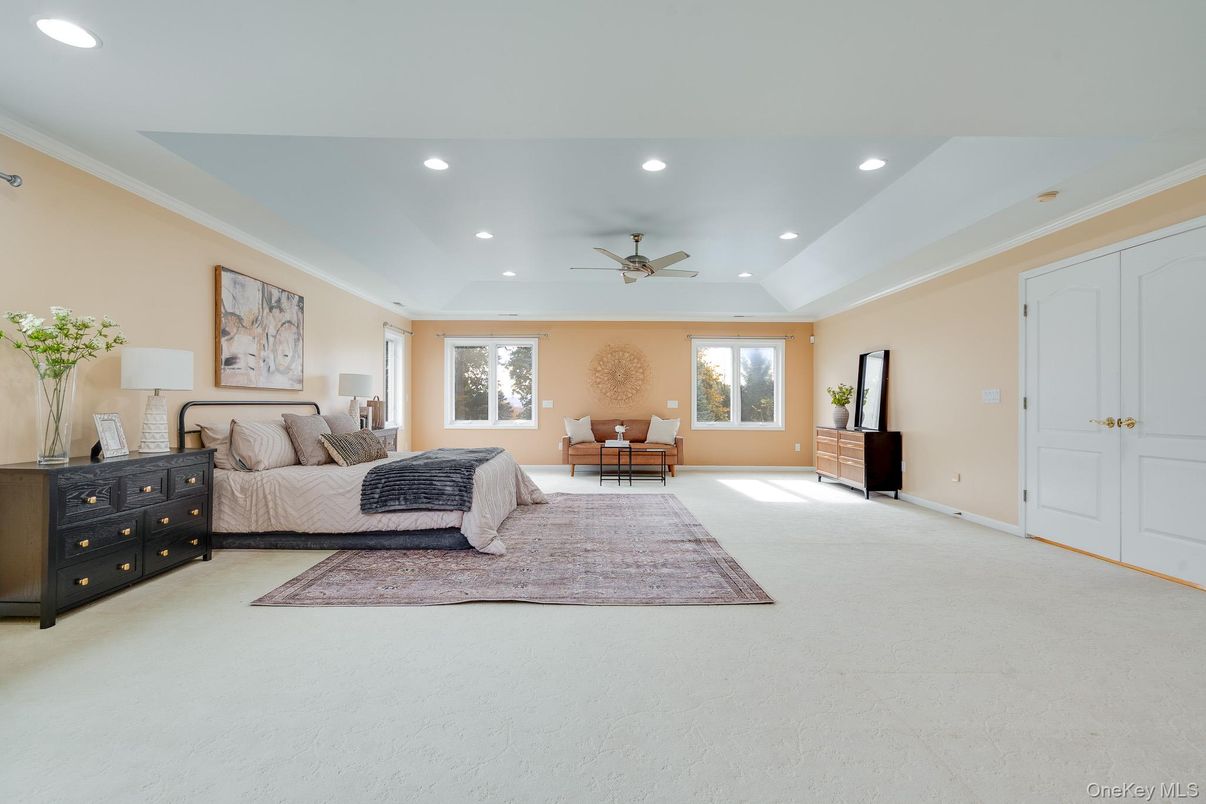 Bedroom, Interior, Recessed Lighting