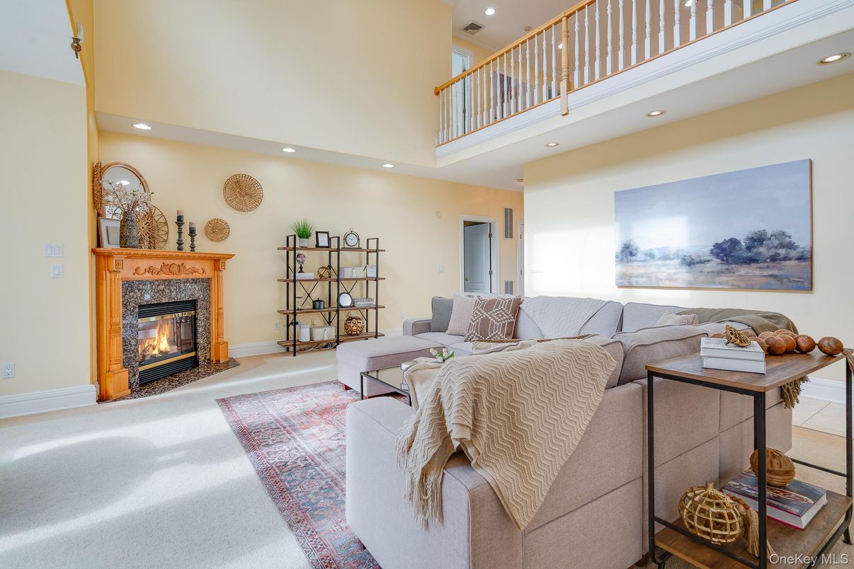 Fireplace, Interior, Living room, Recessed Lighting