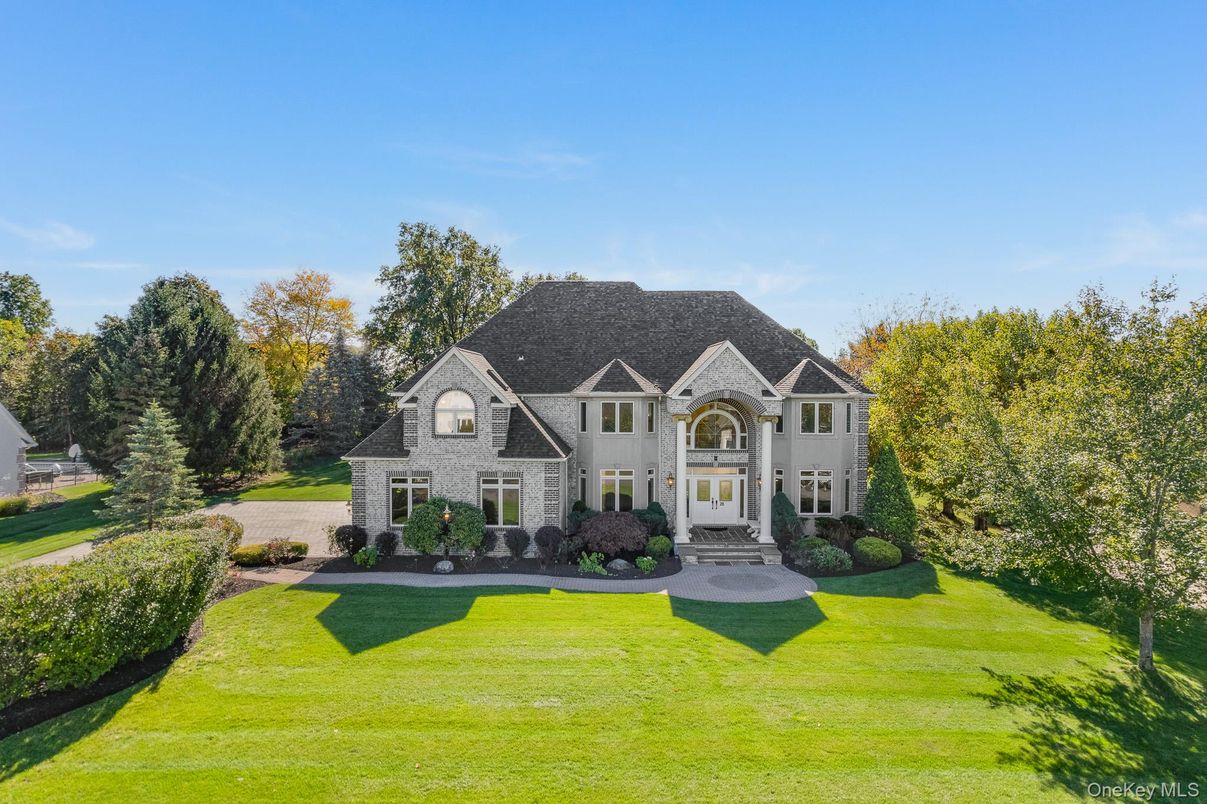 Backyard, Exterior, Facade, French Provincial
