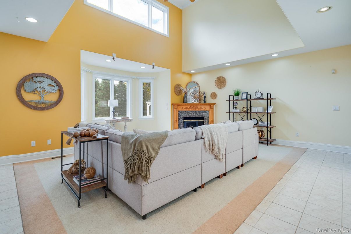 Fireplace, Interior, Living room, Recessed Lighting