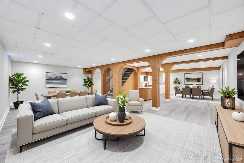 Dining room, Interior, Living room, Recessed Lighting, Wood Texture Flooring