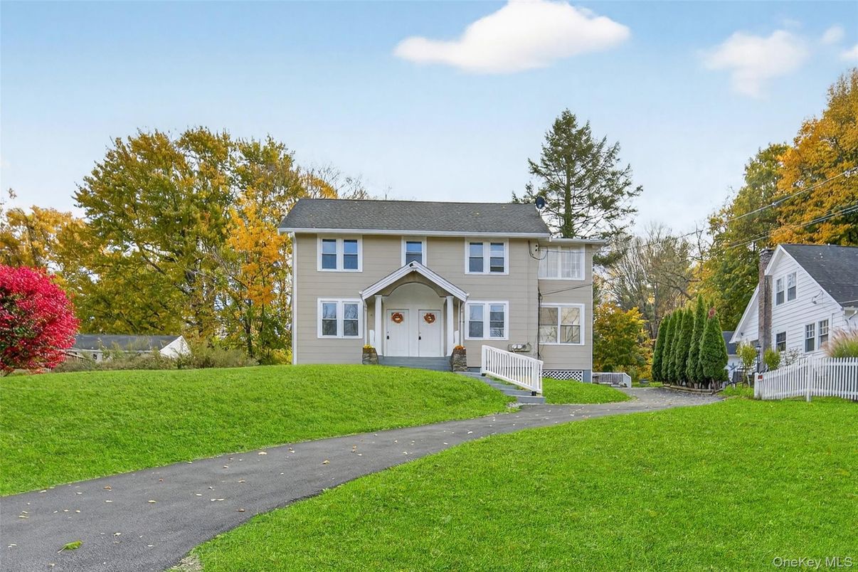 Backyard, Exterior, Facade, Georgian