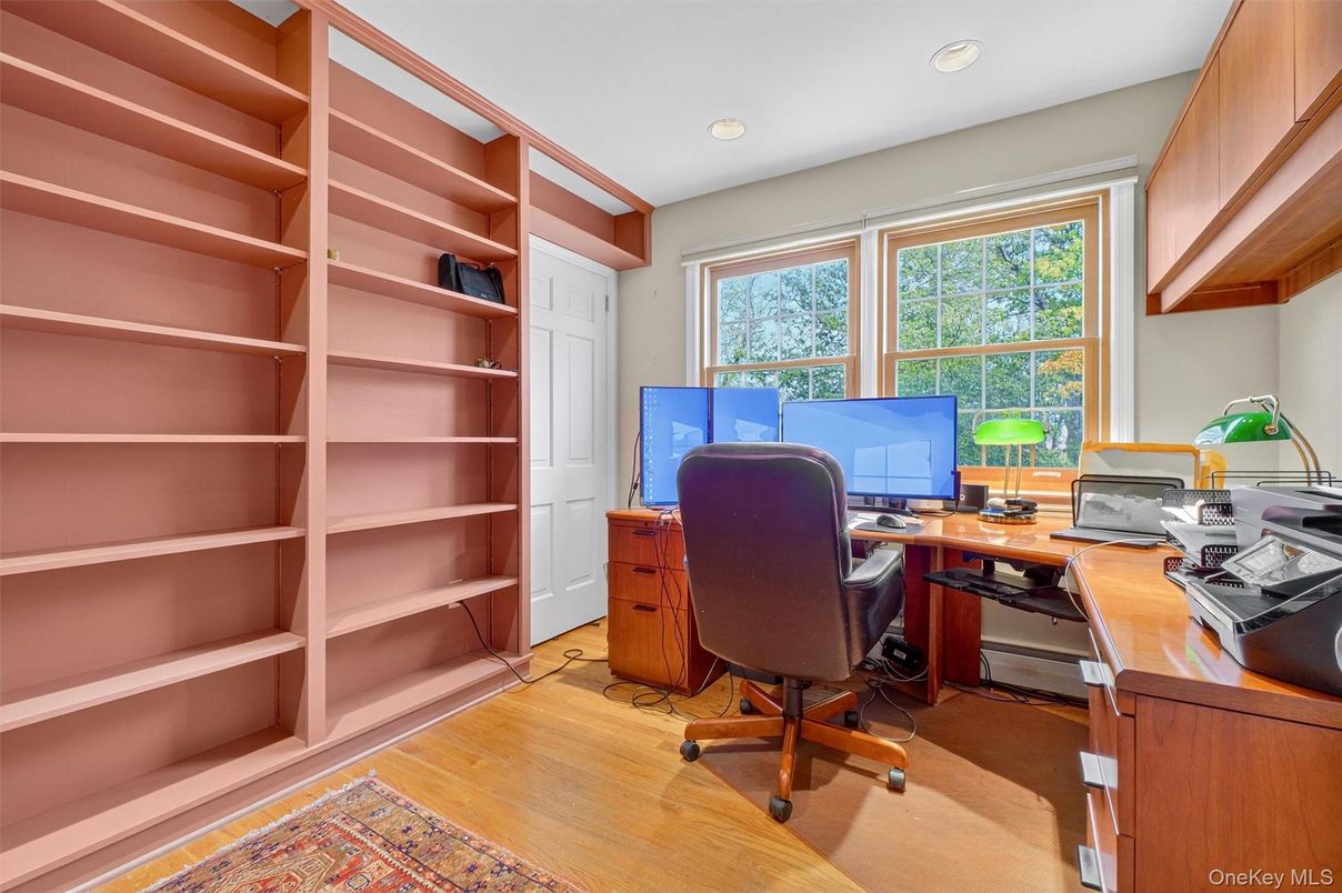 Home Office, Interior, Recessed Lighting, Wood Texture Flooring